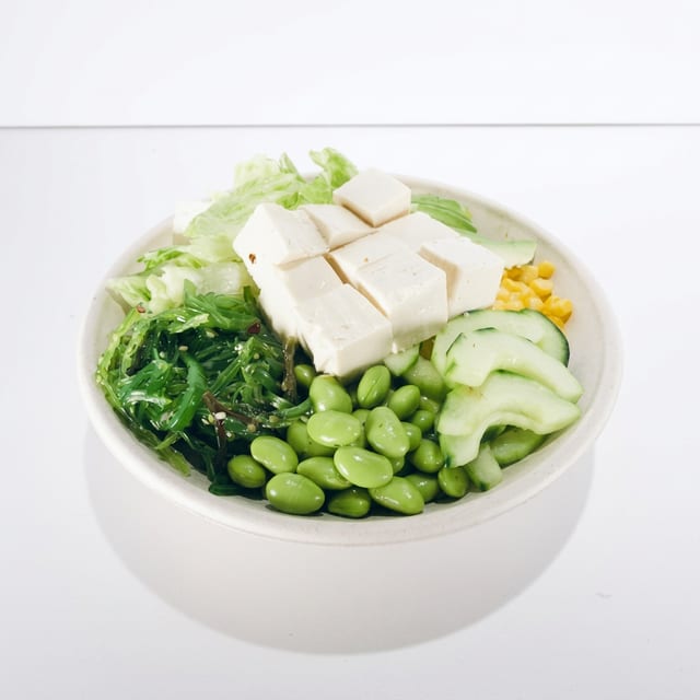 B9. Poké Tofu Bowl.